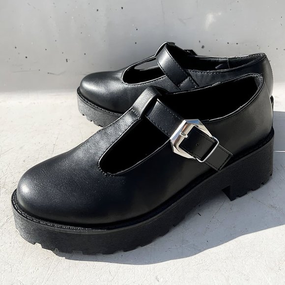 NEW Mary Jane Platform T-Strap Chunky Lug Sole Goth Altercore Loafer Shoes Black - Picture 2 of 14
